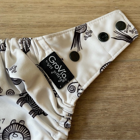 Grovia Cloth Diaper - Wild Things AI2 Shell - Picture 6 of 11